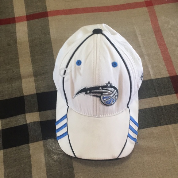 Adidas - Picture 1 of 4